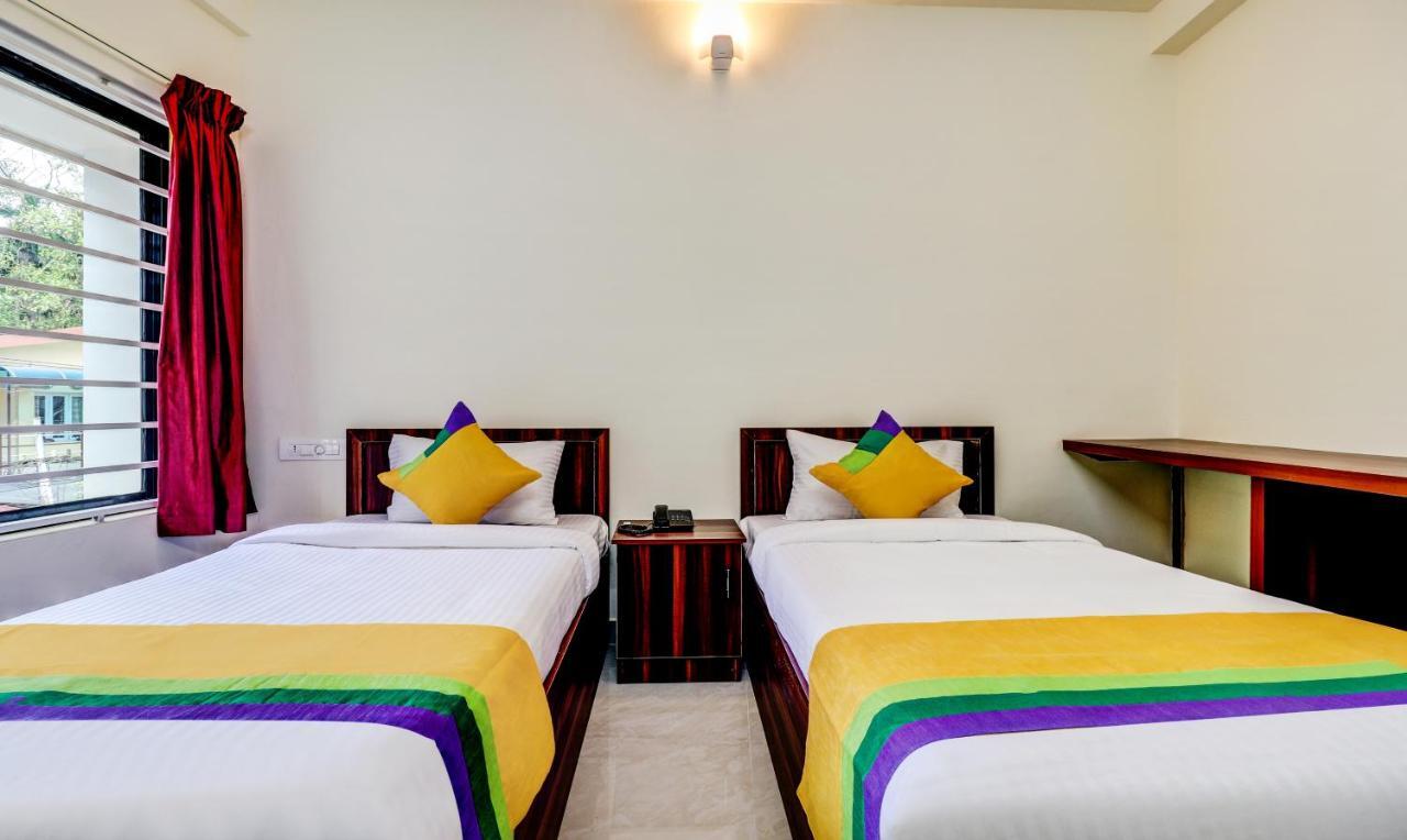 Itsy Hotels Rain Tulsi Stayz, Palarivattom Junction Kochi Екстер'єр фото